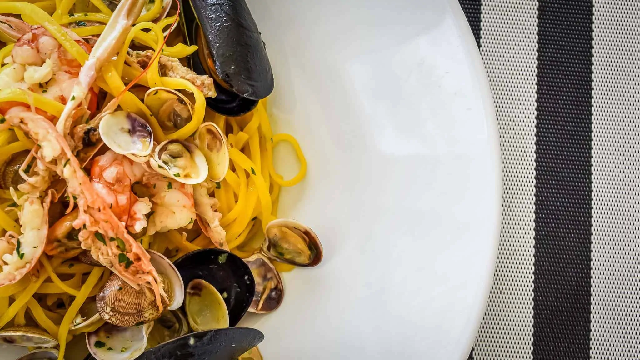 ARENA-Ristorante-Ueberlingen-Food-16-9-15 Il Podio Pizzeria Ristorante Ravensburg Pasta 03 Unsplash
